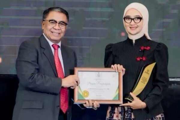 Gubernur Mirza Dua Tahun Berturut-turut Raih Grand BAZNAS Awards, Zakat Produktif Lampung Makin Kuat